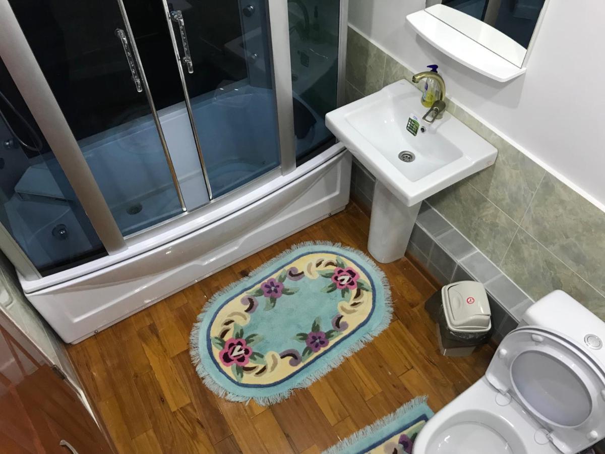 Astoria B&B Ош Экстерьер фото