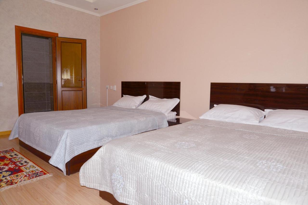 Astoria B&B Ош Экстерьер фото